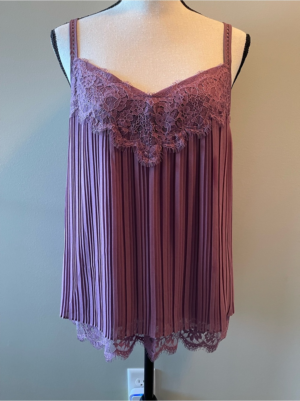 Pleated Lace Cami Tank in Dusty Mauve